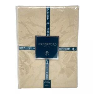 WATERFORD 70" x 126" Tralee Fall Leaves Designer Tablecloth Champagne 10-12P NEW